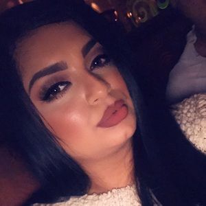 Meet your Posher, Daniela